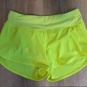 Women’s Lululemon Size 8 Speed Up MR 4” Inseam Bright Yellow Athletic Shorts